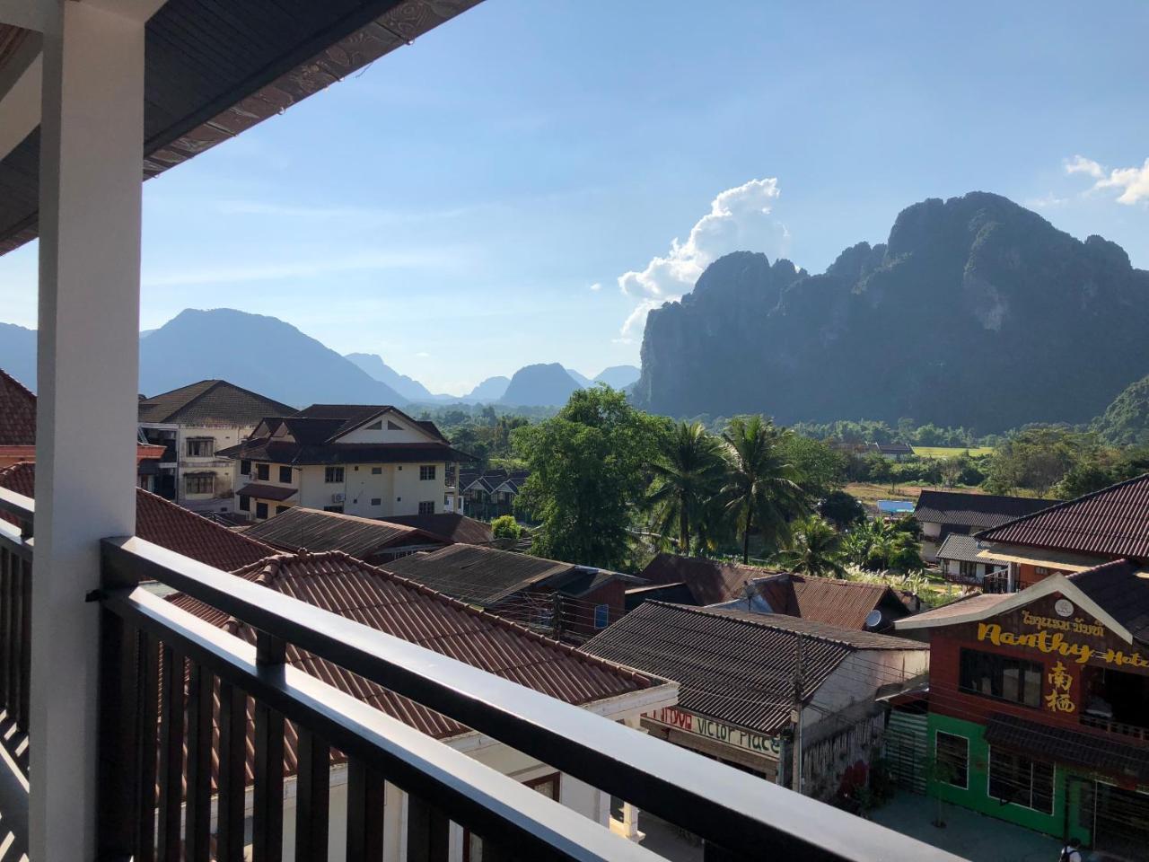 Jasmine Vangvieng Hotel Vang Vieng Exterior photo